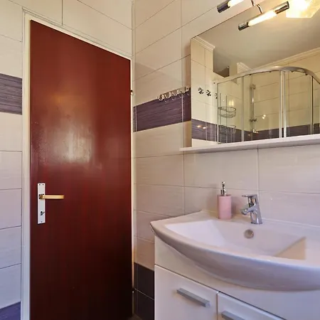 By The Sea Brna, Korcula - 4463