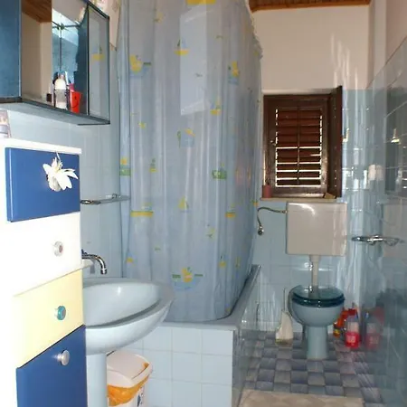 By The Sea Brna, Korcula - 4463 *